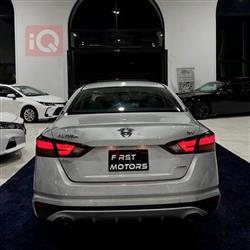 نیسان ئەلتیما